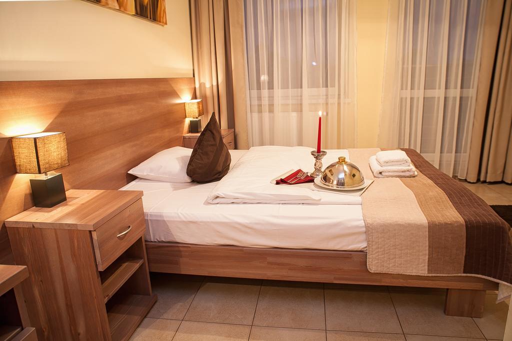 Planeta Hotel Mielno  Buitenkant foto